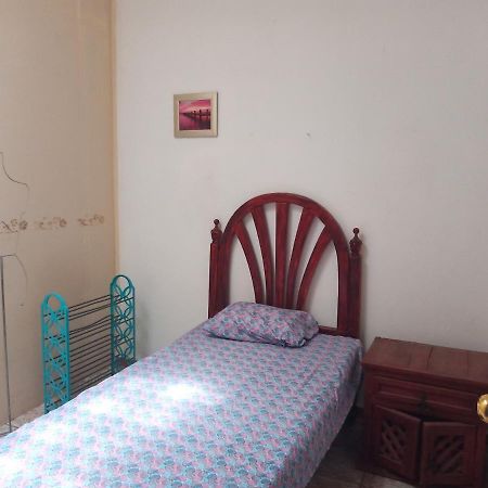 Quiroz House Otel León Dış mekan fotoğraf